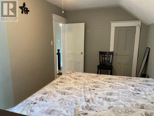 31 St Lawrence Street, Kawartha Lakes (Lindsay), ON - Indoor Photo Showing Bedroom