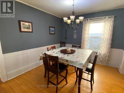 31 St Lawrence Street, Kawartha Lakes (Lindsay), ON - Indoor Photo Showing Dining Room