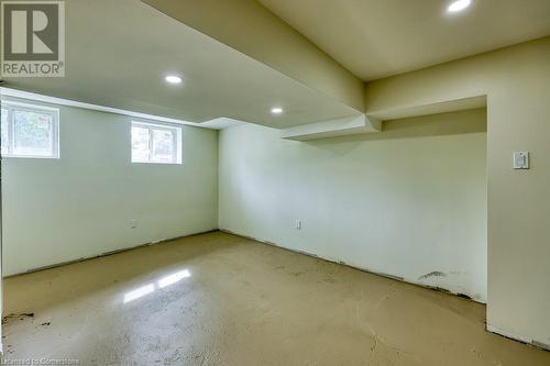 6765 James Street, London, ON - Indoor Photo Showing Basement