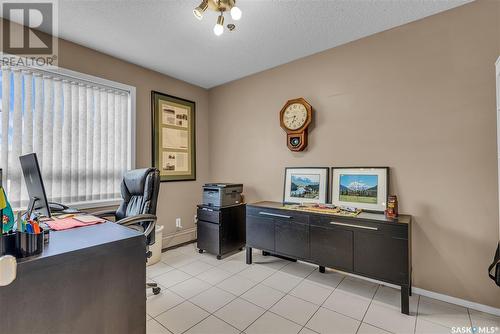 306 301 Cree Crescent, Saskatoon, SK - Indoor Photo Showing Office