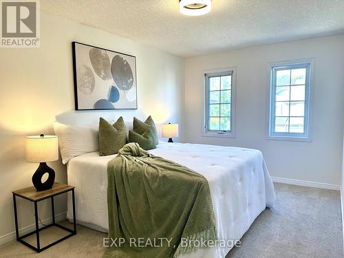 214 Red Clover Court, Kitchener, ON - Indoor Photo Showing Bedroom