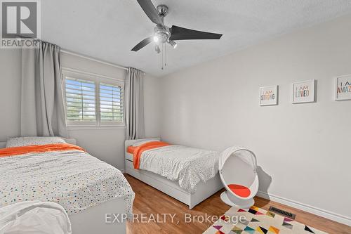 343 Walter Drive, Georgina, ON - Indoor Photo Showing Bedroom