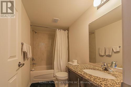 8 - 20 Woodstream Drive, Toronto, ON - Indoor Photo Showing Bathroom