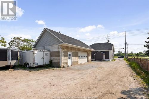 3021 Walker Road, Windsor, ON - Outdoor With Exterior