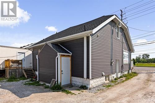 3021 Walker Road, Windsor, ON - Outdoor With Exterior