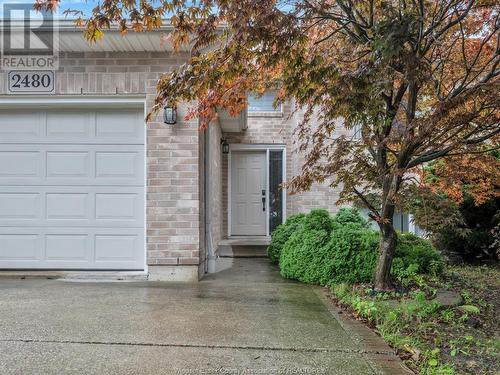 2480 Radcliff Avenue, Windsor, ON - Outdoor