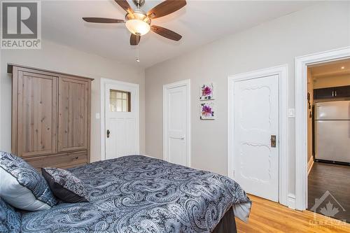 9 Ella Street, Ottawa, ON - Indoor Photo Showing Bedroom