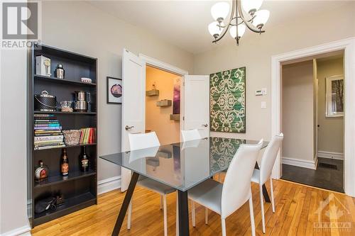 9 Ella Street, Ottawa, ON - Indoor Photo Showing Dining Room