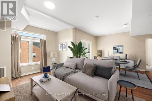 311 - 239 James Street E, Cobourg, ON - Indoor Photo Showing Living Room