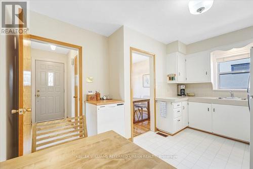 227 Patricia Avenue, Toronto, ON - Indoor Photo Showing Kitchen