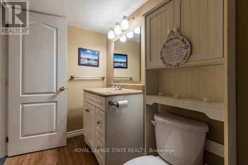 45 Tartan Drive, Haldimand, ON - Indoor Photo Showing Bathroom