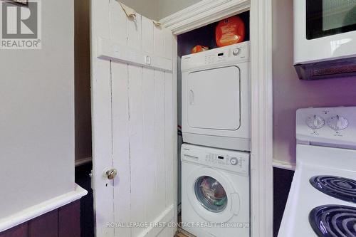 Duplex - 66 Parkside Drive, Barrie, ON - Indoor Photo Showing Laundry Room