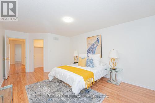 1014 Foxglove Place, Mississauga, ON - Indoor Photo Showing Bedroom