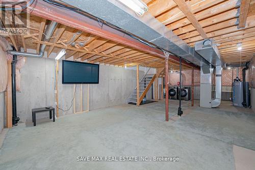 1014 Foxglove Place, Mississauga, ON - Indoor Photo Showing Basement