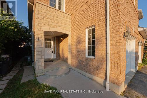 1014 Foxglove Place, Mississauga, ON - Outdoor With Exterior