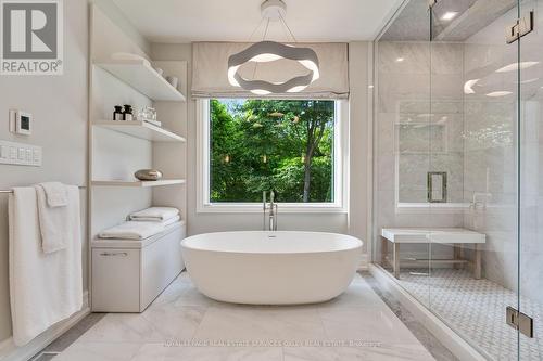 6 Lamport Avenue, Toronto, ON - Indoor Photo Showing Bathroom