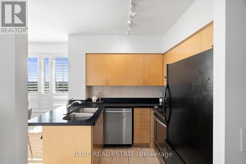 1107 - 38 Fontenay Court, Toronto, ON - Indoor Photo Showing Kitchen With Double Sink