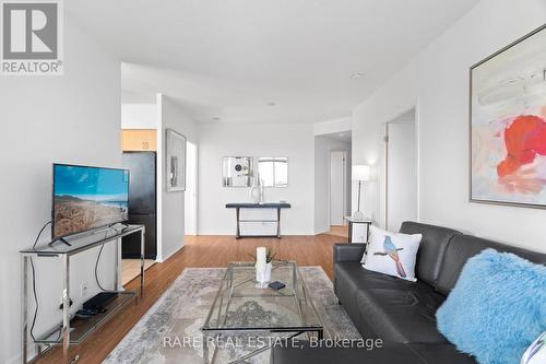 1107 - 38 Fontenay Court, Toronto, ON - Indoor Photo Showing Living Room