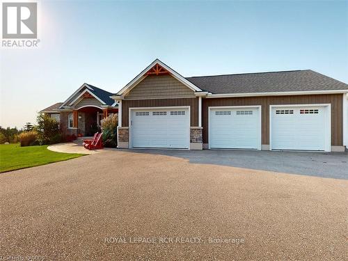 191 Ishwar Drive, Georgian Bluffs, ON - Outdoor With Facade