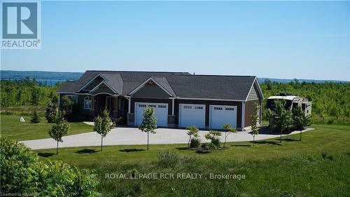 191 Ishwar Drive, Georgian Bluffs, ON - Outdoor With Facade