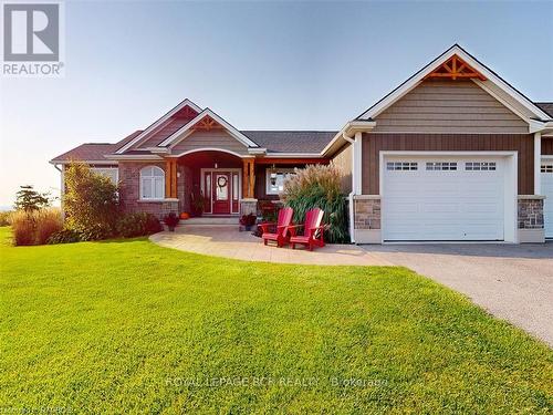 191 Ishwar Drive, Georgian Bluffs, ON - Outdoor With Deck Patio Veranda With Facade