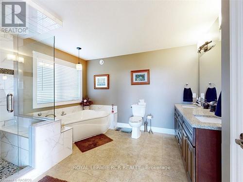 191 Ishwar Drive, Georgian Bluffs, ON - Indoor Photo Showing Bathroom