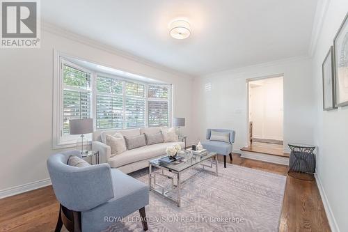 1341 Everall Road, Mississauga, ON - Indoor Photo Showing Living Room