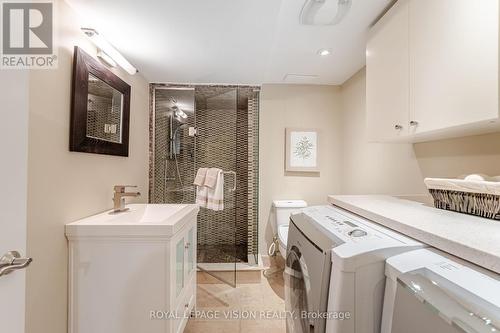 1341 Everall Road, Mississauga, ON - Indoor Photo Showing Laundry Room