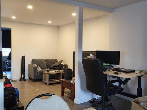 Living room - 1954 Av. Georges, Shawinigan, QC - Indoor Photo Showing Office