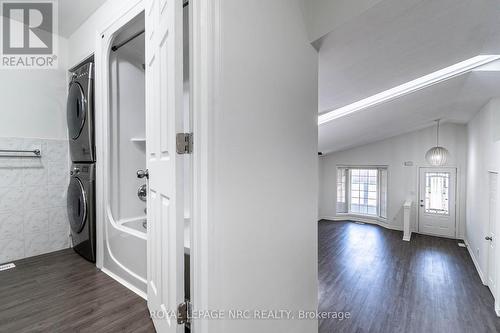 58 Vintage Crescent, St. Catharines, ON - Indoor Photo Showing Laundry Room