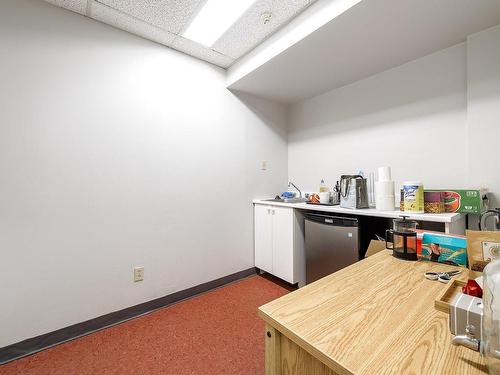 Kitchen - 201-600 Rue Sherbrooke E., Montréal (Ville-Marie), QC - Indoor Photo Showing Other Room