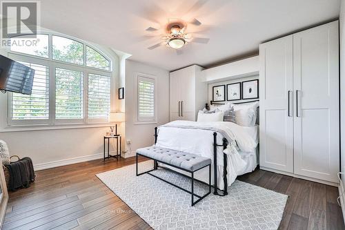 2355 Yolanda Drive, Oakville, ON - Indoor Photo Showing Bedroom