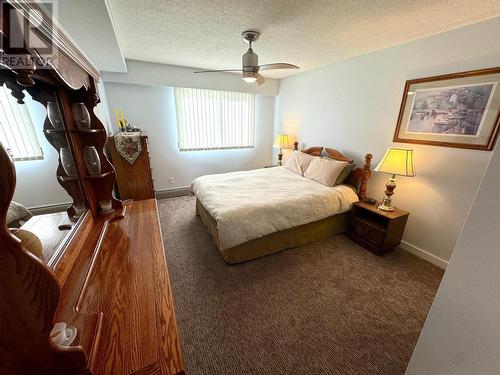 40 Ridgemont  Avenue Unit# 203, Fernie, BC - Indoor Photo Showing Bedroom