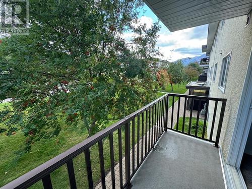 40 Ridgemont  Avenue Unit# 203, Fernie, BC - Outdoor With Exterior