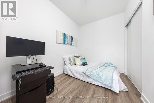 405 - 630 Greenwood Avenue, Toronto, ON - Indoor Photo Showing Bedroom