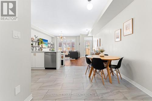 47 Beechborough Crescent, East Gwillimbury, ON - Indoor Photo Showing Dining Room