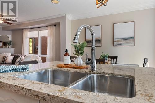 5106 Tree Court, Burlington, ON - Indoor Photo Showing Kitchen With Double Sink