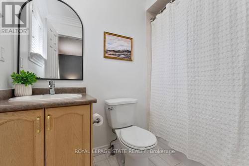 5106 Tree Court, Burlington, ON - Indoor Photo Showing Bathroom