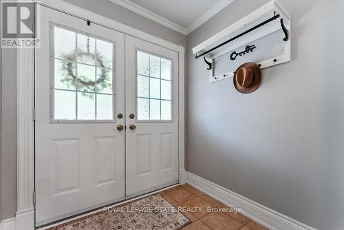 5106 Tree Court, Burlington, ON - Indoor Photo Showing Other Room