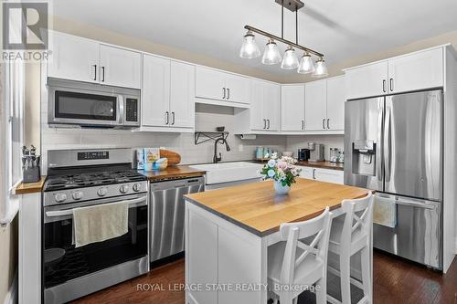 483 Dunsmure Road, Hamilton, ON - Indoor Photo Showing Kitchen With Stainless Steel Kitchen