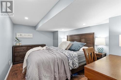 483 Dunsmure Road, Hamilton, ON - Indoor Photo Showing Bedroom