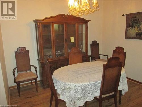 104 Mulberry Street, Hamilton, ON - Indoor Photo Showing Dining Room