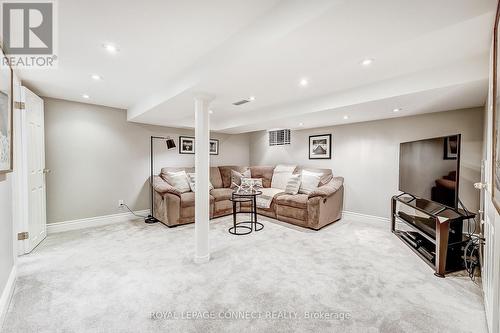 100 Dunington Drive, Toronto, ON - Indoor Photo Showing Other Room