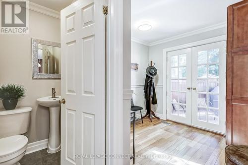 100 Dunington Drive, Toronto, ON - Indoor Photo Showing Bathroom