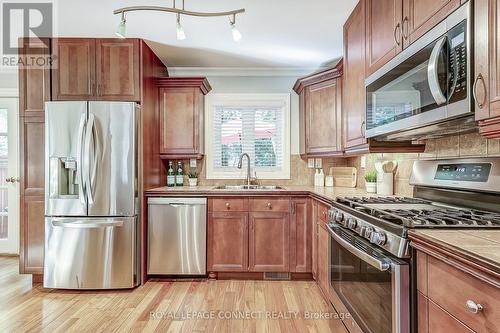 100 Dunington Drive, Toronto, ON - Indoor Photo Showing Kitchen With Double Sink