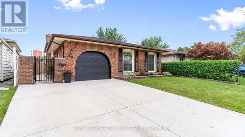 48 Locust Crescent, London, ON - Outdoor