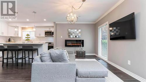 48 Locust Crescent, London, ON - Indoor Photo Showing Other Room With Fireplace