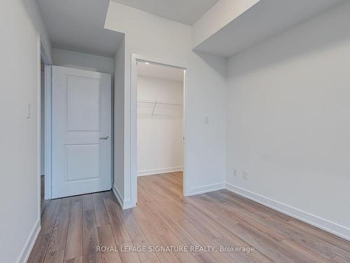 313-2799 Kingston Rd, Toronto, ON - Indoor Photo Showing Other Room