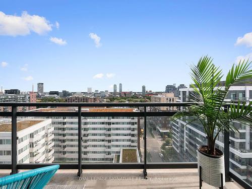 1304-225 Sackville St, Toronto, ON - Outdoor With Balcony