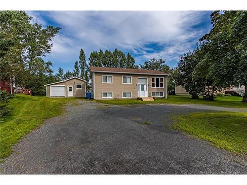 214 Maurice Cres, Beresford, NB 